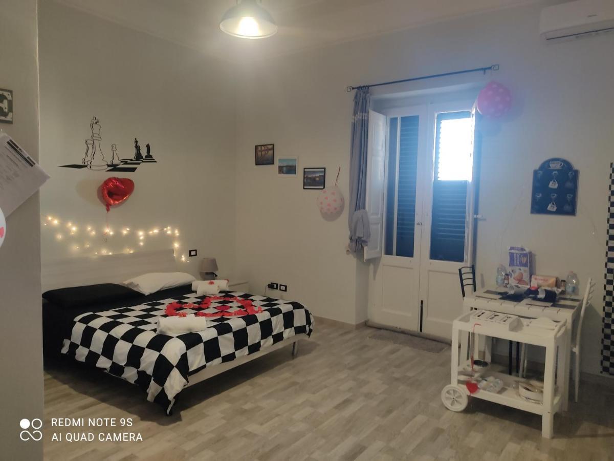 Scacco Matto Holiday House Taranto Luaran gambar