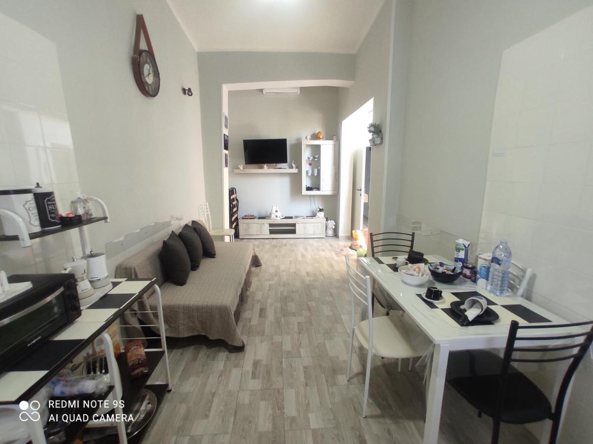Scacco Matto Holiday House Taranto Luaran gambar