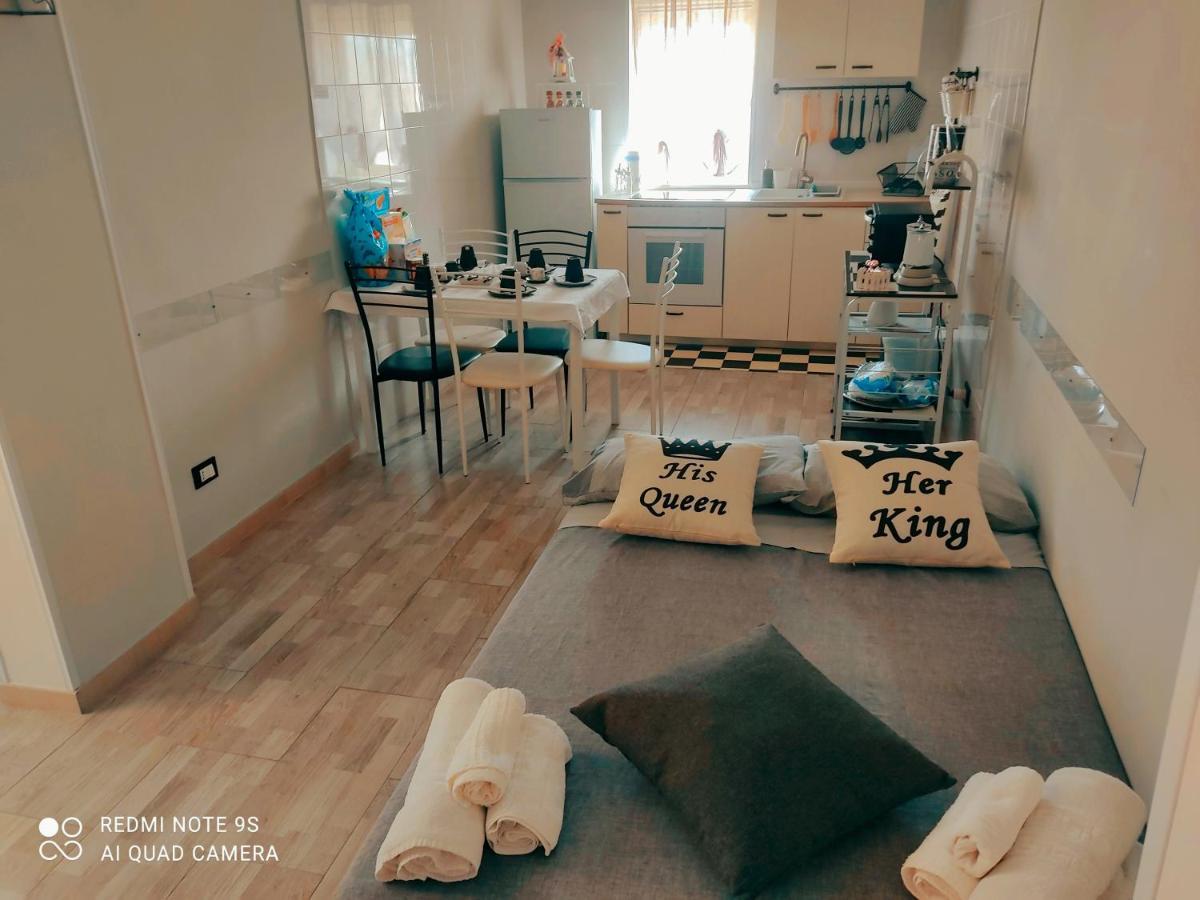 Scacco Matto Holiday House Taranto Luaran gambar
